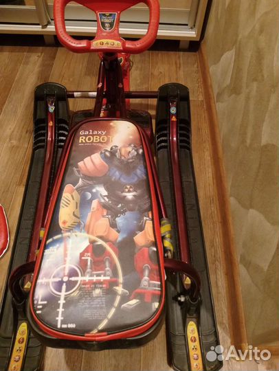 Детский снегокат