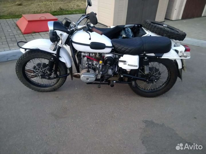 Урал 8-103