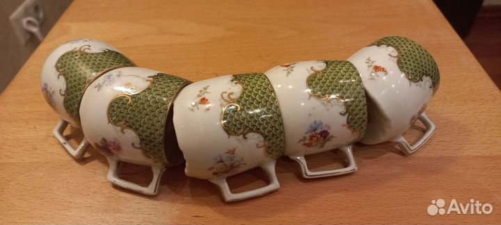 Коллекционные фарфоровые кофейные чашки