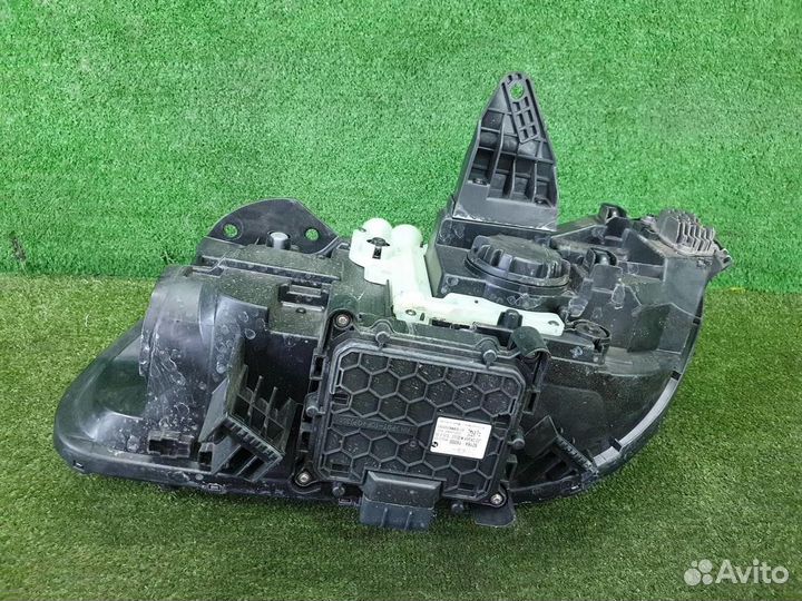 Фара правая Genesis GV80