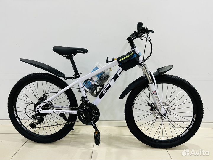 Велосипед GT 24R (белый)