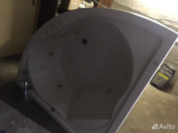 Ванна джакузи бу