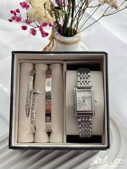 Наручные часы