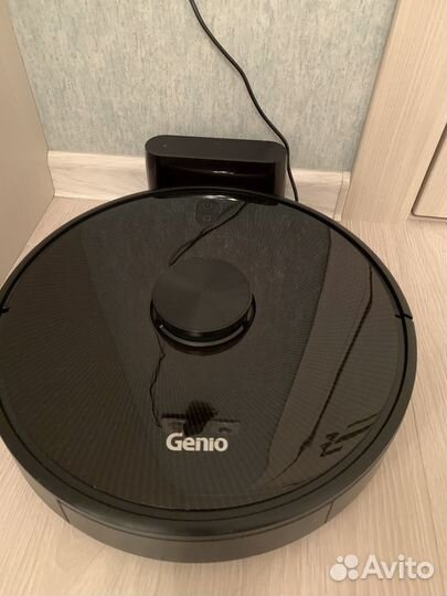 Робот-пылесос Genio Laser L800