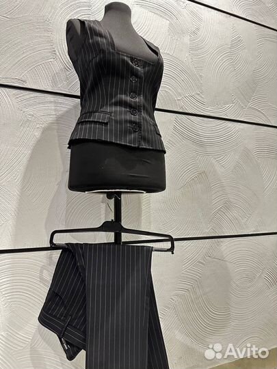 Костюм брючный dole&gabbana