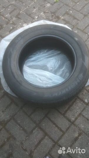 Hankook Radial RA18 235/60 R18