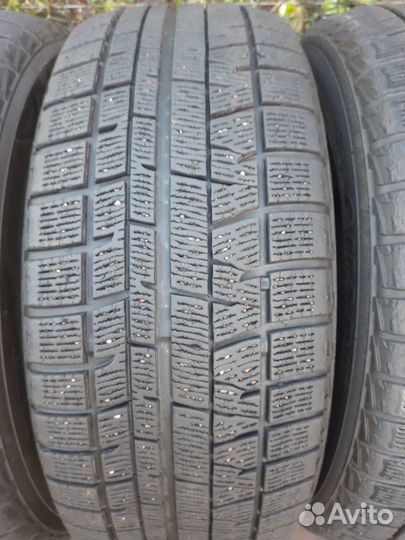 Yokohama Ice Guard IG50 215/55 R16