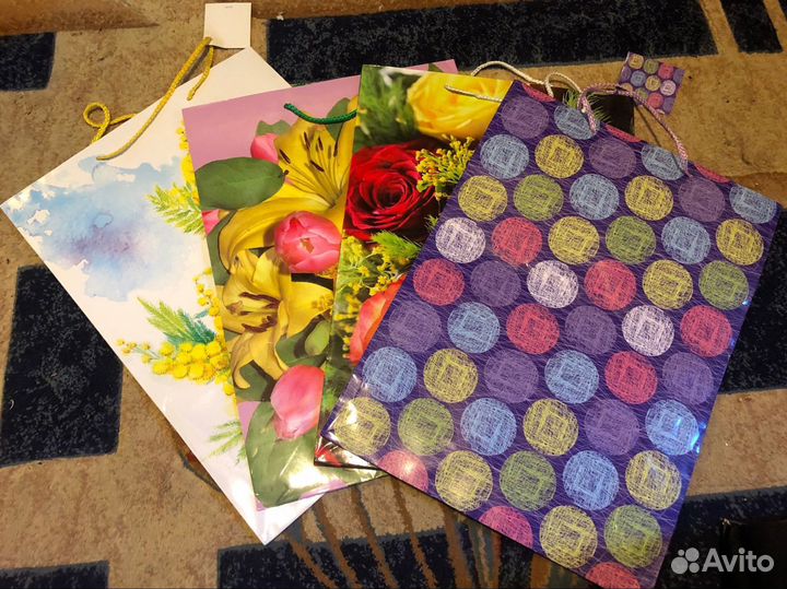 Пакеты подарочные бумажные большие