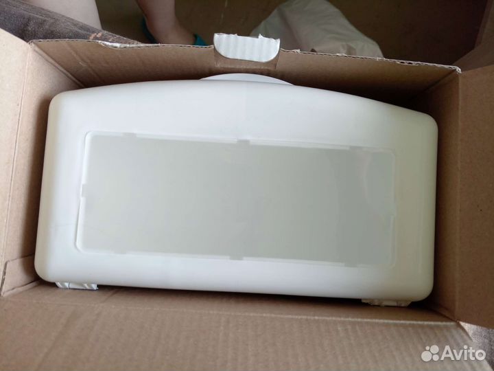 Аппарат для маникюра и педикюра