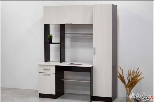 Компьютерный стол 7