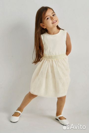 Платье для девочки C&A