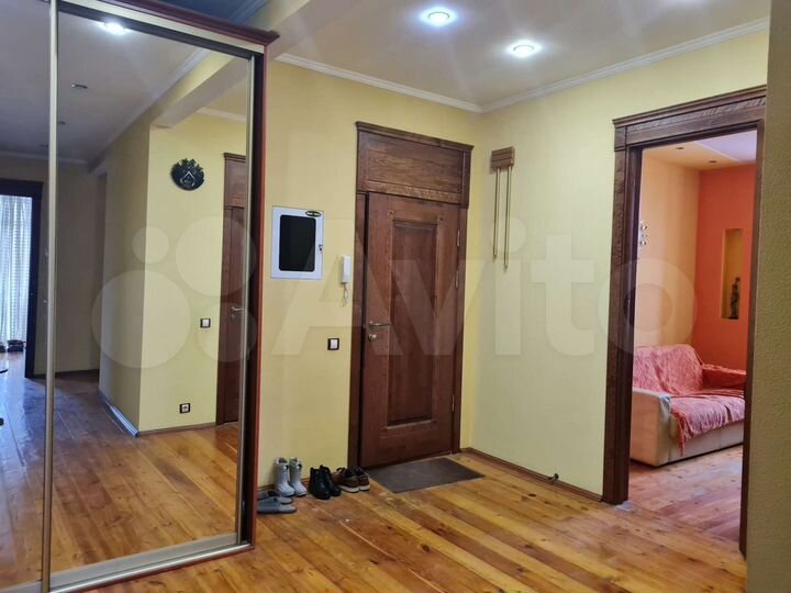 4-к. квартира, 129,2 м², 4/4 эт.