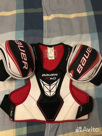 Нагрудник хоккейный bauer sr