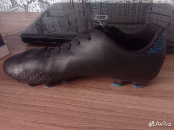 Футбольные бутсы