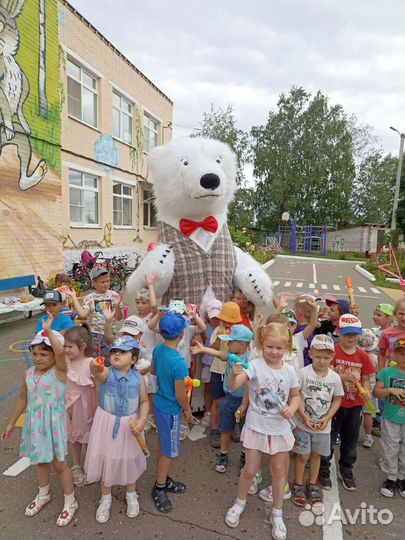 Белый Мих-Миха поздравит Вас с любым праздником