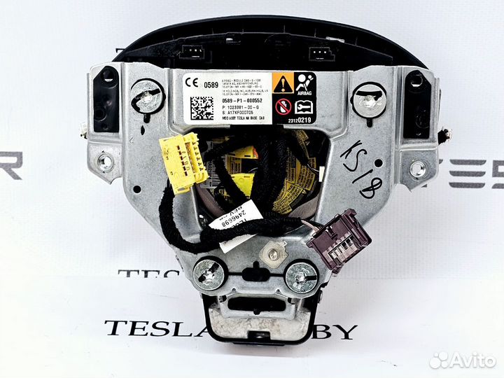 Подушка безопасности водителя Tesla Model S рест