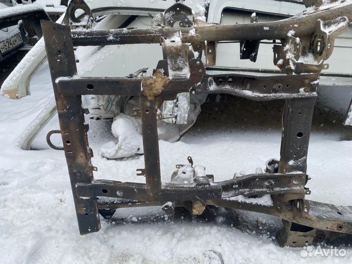 Рама Ленд Ровер Discovery 3