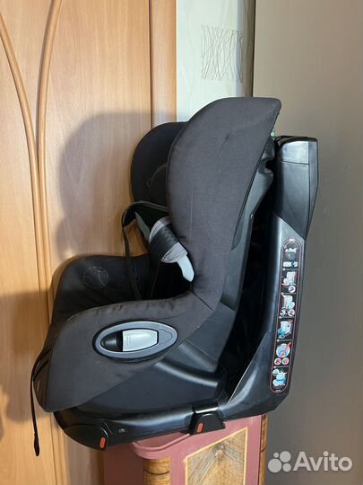 Поворотное автокресло Maxi Cosi Axiss
