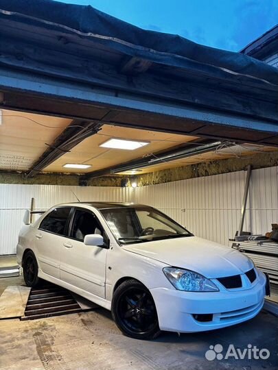 Mitsubishi Lancer 2.4 МТ, 2005, 249 000 км