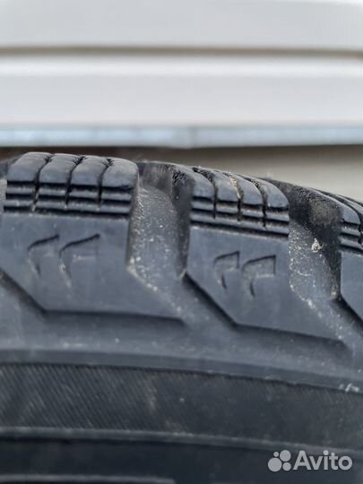 Зимняя резина r15 195/65 Nokian hakkapeiitta 5