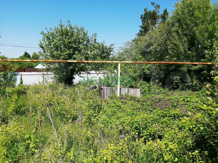 Дача 20 м² на участке 20 сот.