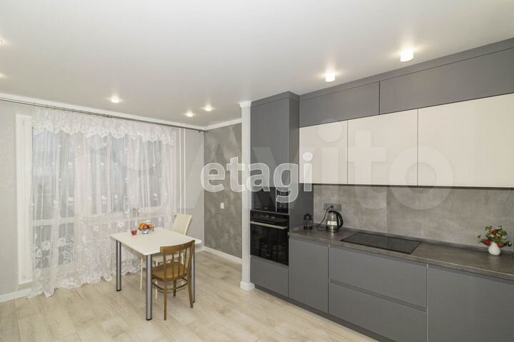 2-к. квартира, 67,1 м², 12/16 эт.