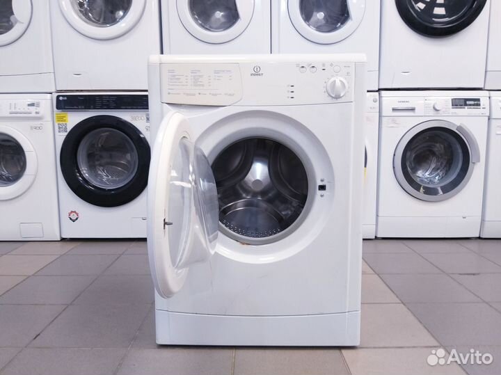 Стиральная машина Indesit