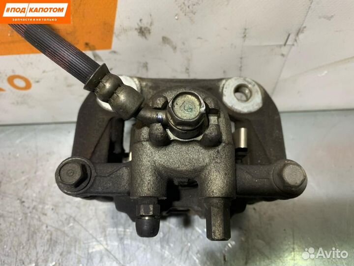 Суппорт тормозной задний левый Honda Accord 8 2009