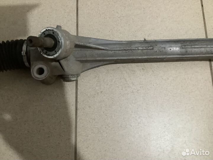 Рулевая рейка б/у toyota RAV 4 2007 года