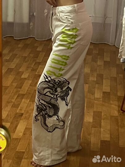 Джинсы bershka