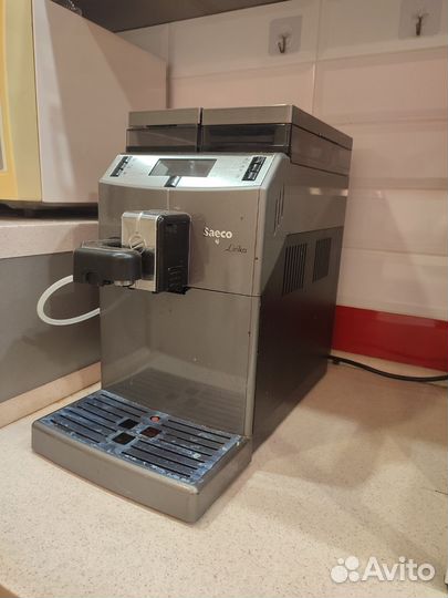 Кофемашина Saeco Lirika One Touch Cappuccino