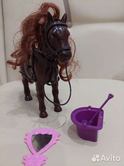 Лошадь игрушка