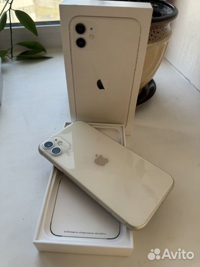 iPhone 11, 128 ГБ