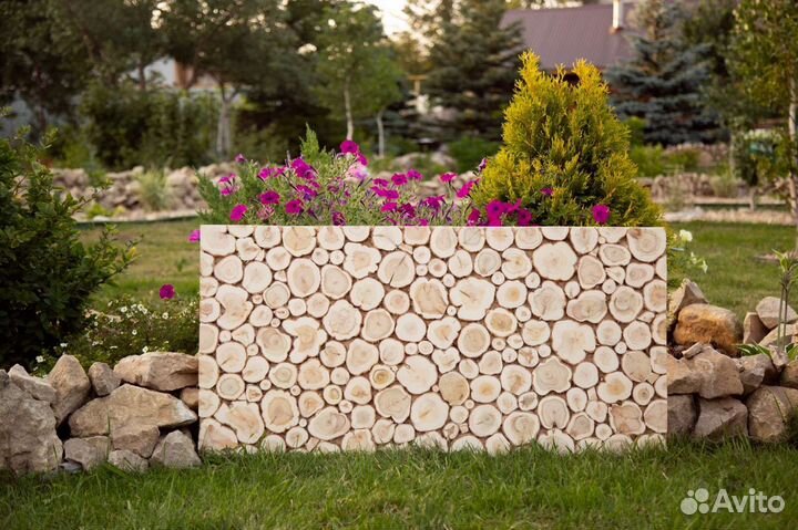 Панно из можжевельника