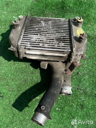 Интеркулер Mazda 6 2.0 2004