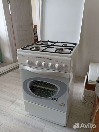 Продам газовую плиту Гефест 3100 бу