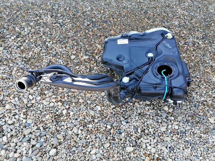 Бак топливный Skoda Octavia A5