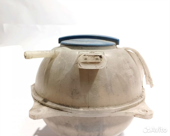 Бачок расширительный на Volkswagen Polo 4