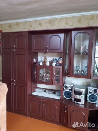 Стенка в гостиную бу