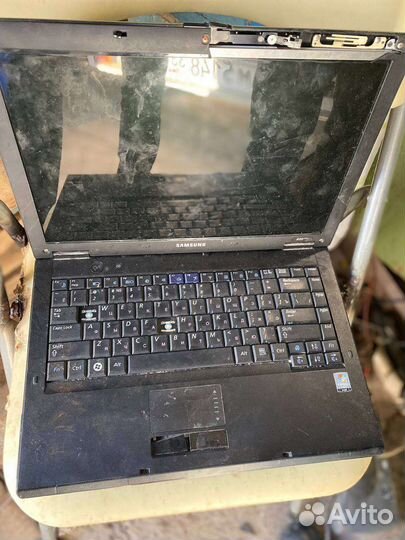 Ноутбук samsung