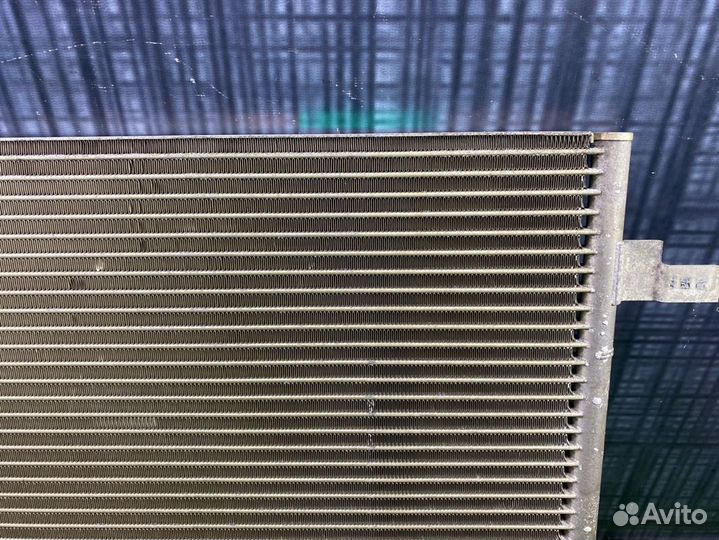 Радиатор кондиционера Volkswagen Passat B5 AMX