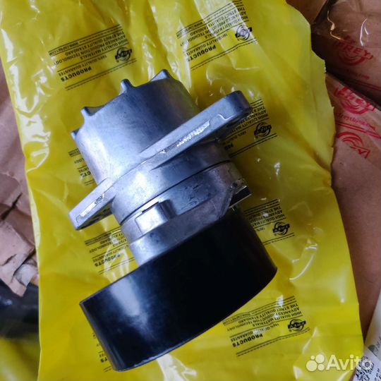 Натяжитель ремня генератора Mercedes Sprinter