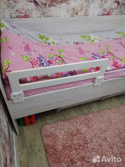 Бортик барьер ограничитель защитный в кроватку