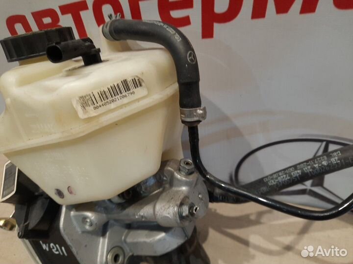 Главный тормозной Mercedes E350 W211 272.964 2005