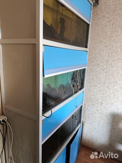 Аквариумная стойка