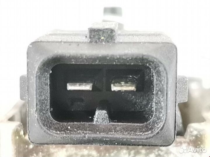 Клапан вакуумного управления Audi A6 4B/C5 2000