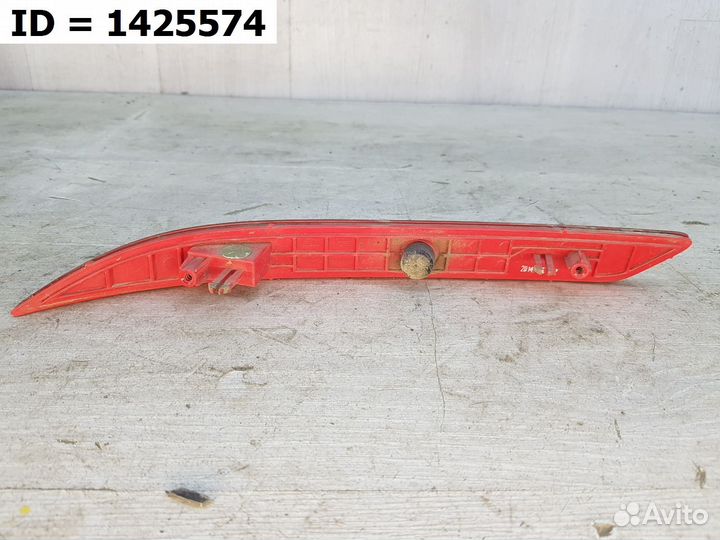 Светоотражатель катафот заднего бампера правый Hyu