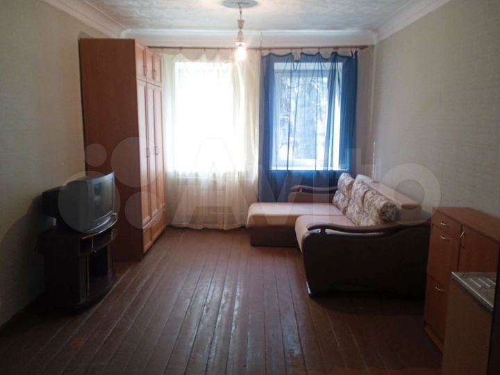 Комната 19,2 м² в 8-к., 2/2 эт.