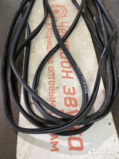 Уплотнитель двери hyundai getz