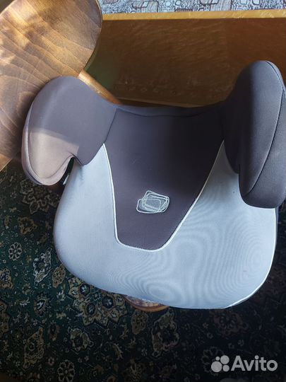 Детское автокресло бустер